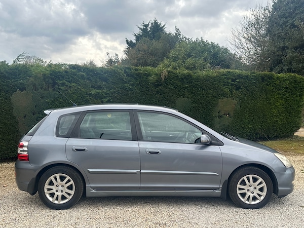 Used Honda Civic 2005 for sale - 74122619: Photo 4