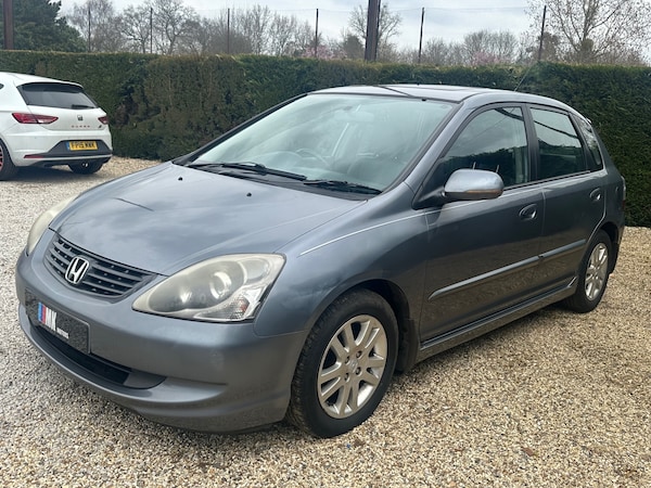 Used Honda Civic 2005 for sale - 74122619: Photo 6