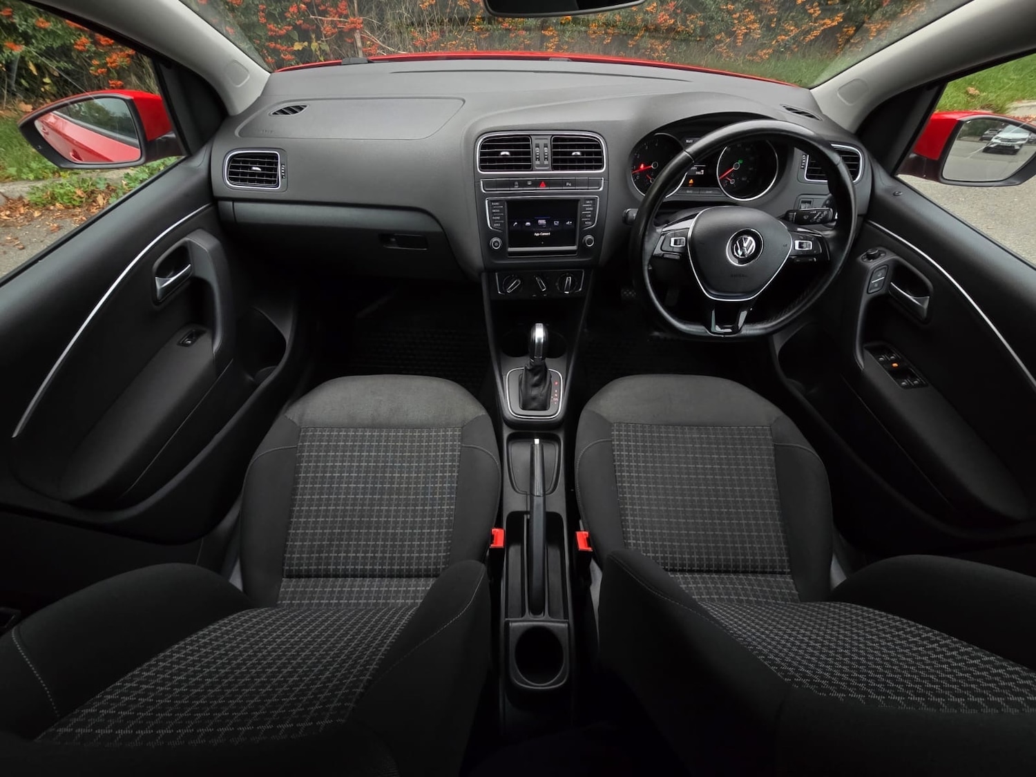 Used Volkswagen Polo 2017 for sale - 76277037: Photo 16