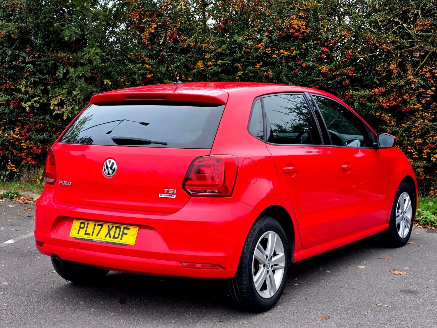 Used Volkswagen Polo 2017 for sale - 76277037: Photo 3
