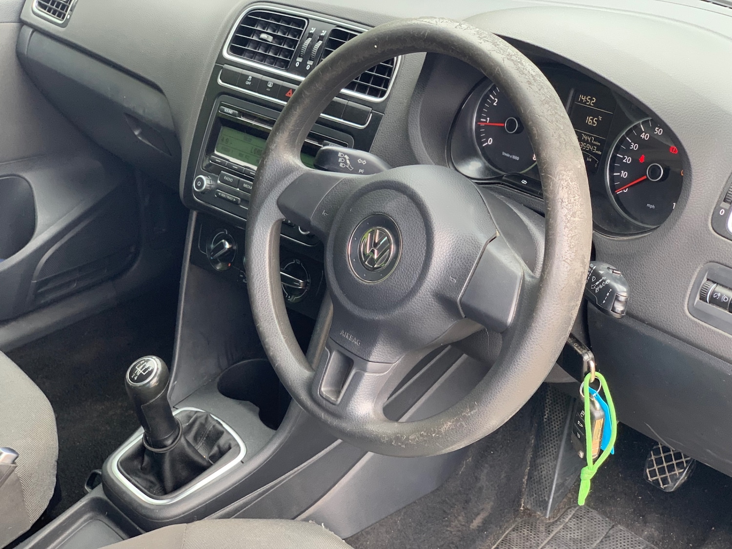 Used Volkswagen Polo 2011 for sale - 76041677: Photo 13