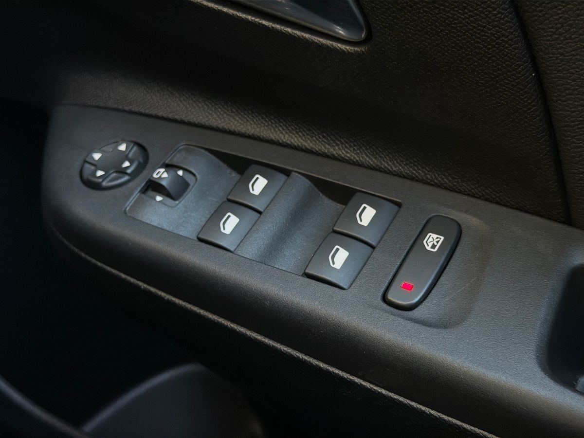 Used Vauxhall Corsa 2024 for sale - 77087396: Photo 20