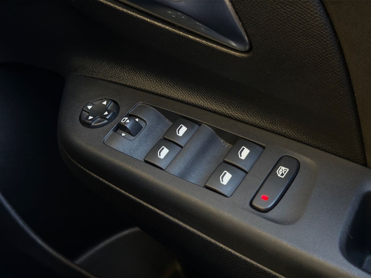 Used Vauxhall Corsa 2023 for sale - 77002713: Photo 20