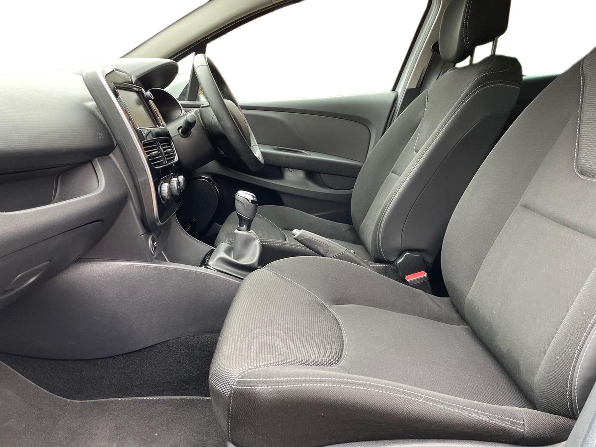 Used Renault Clio 2019 for sale - 77614313: Photo 10