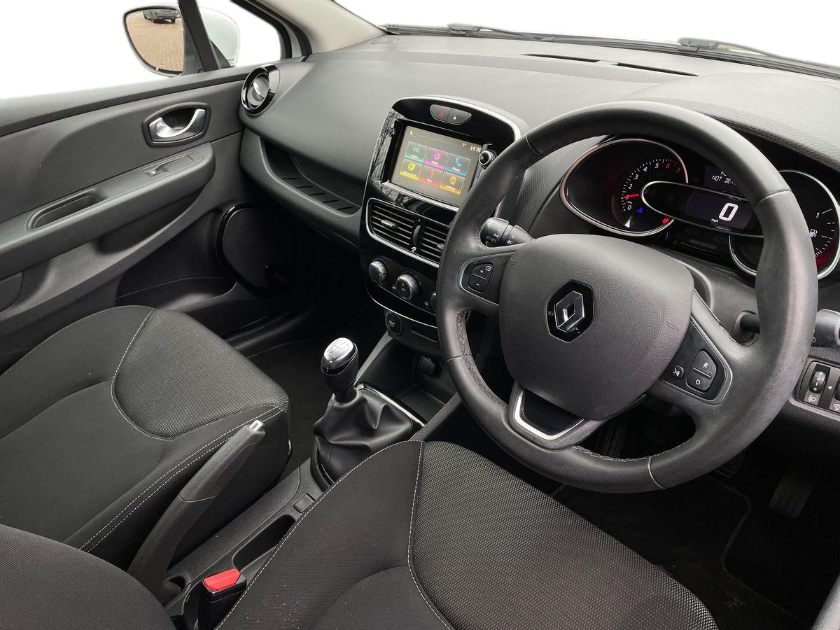 Used Renault Clio 2019 for sale - 77614313: Photo 15