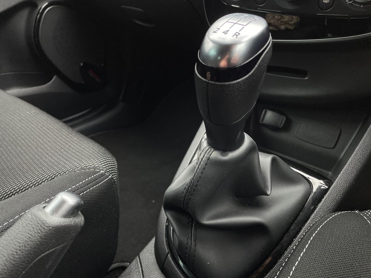 Used Renault Clio 2019 for sale - 77614313: Photo 19