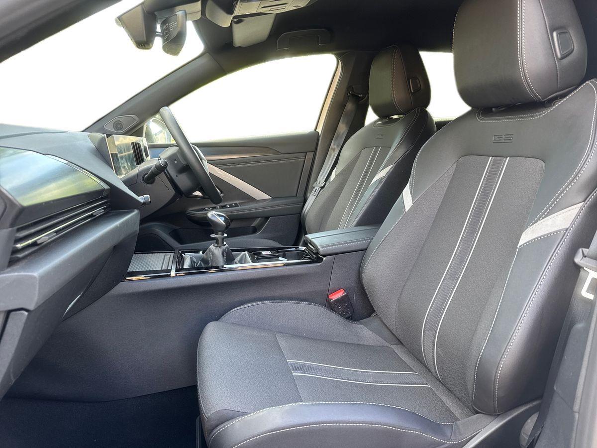 Used Vauxhall Astra 2023 for sale - 76730898: Photo 10