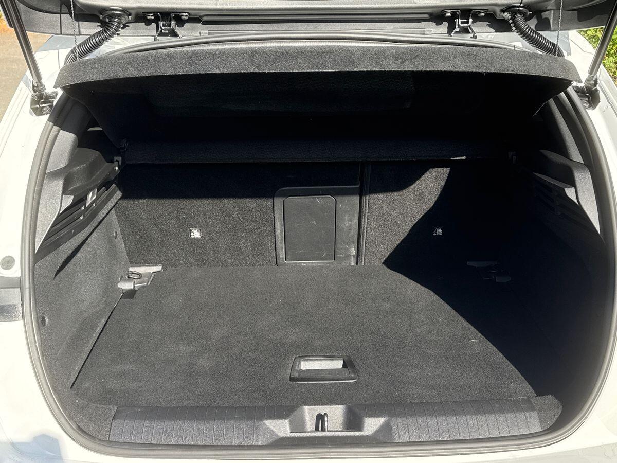 Used Vauxhall Astra 2023 for sale - 76730898: Photo 12