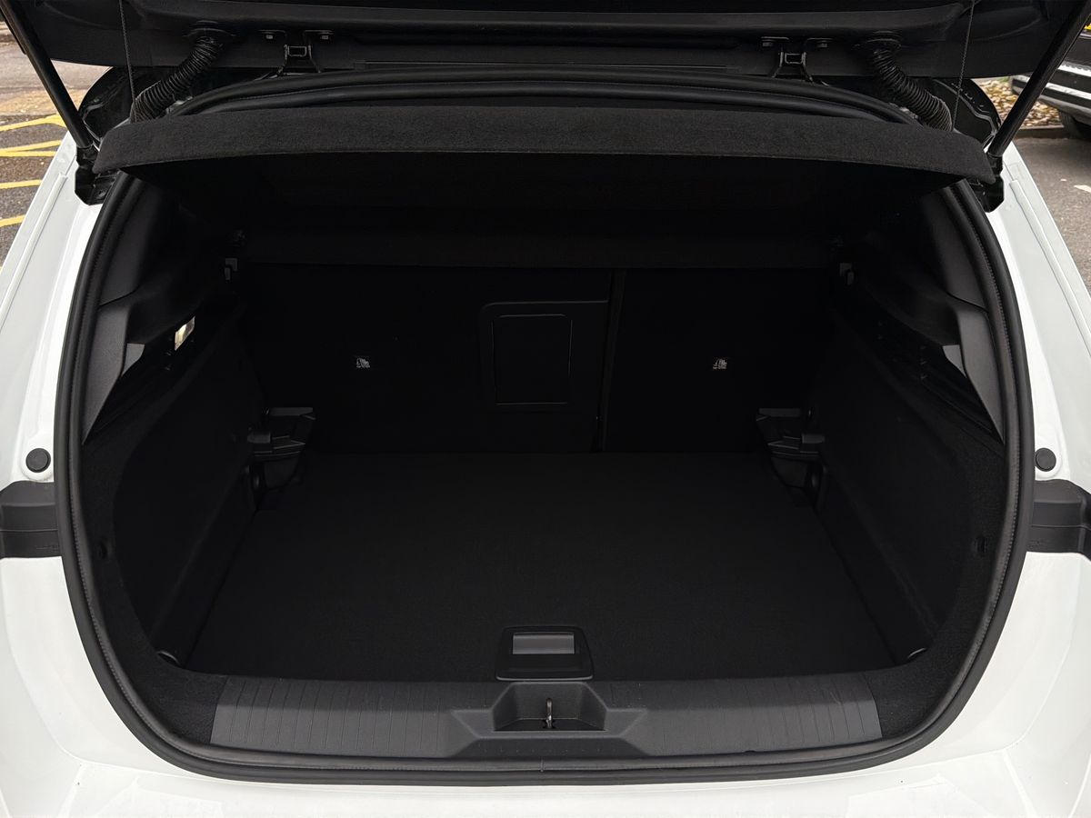 Used Vauxhall Astra 2025 for sale - 78215956: Photo 12