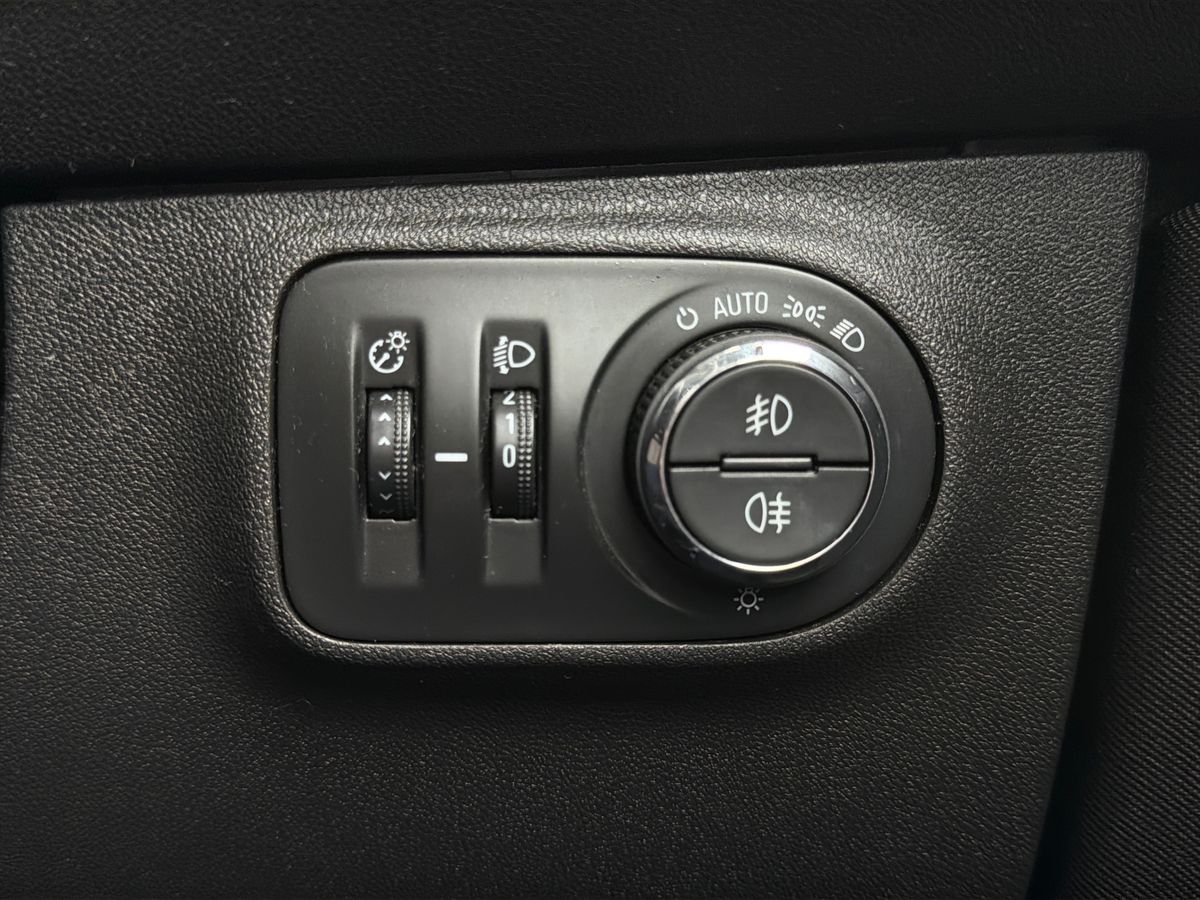 Used Vauxhall Corsa 2019 for sale - 77552280: Photo 28