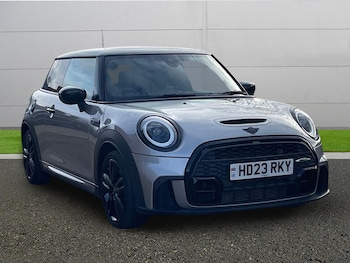 Used MINI Hatch 2023 for sale - 77539711: Photo