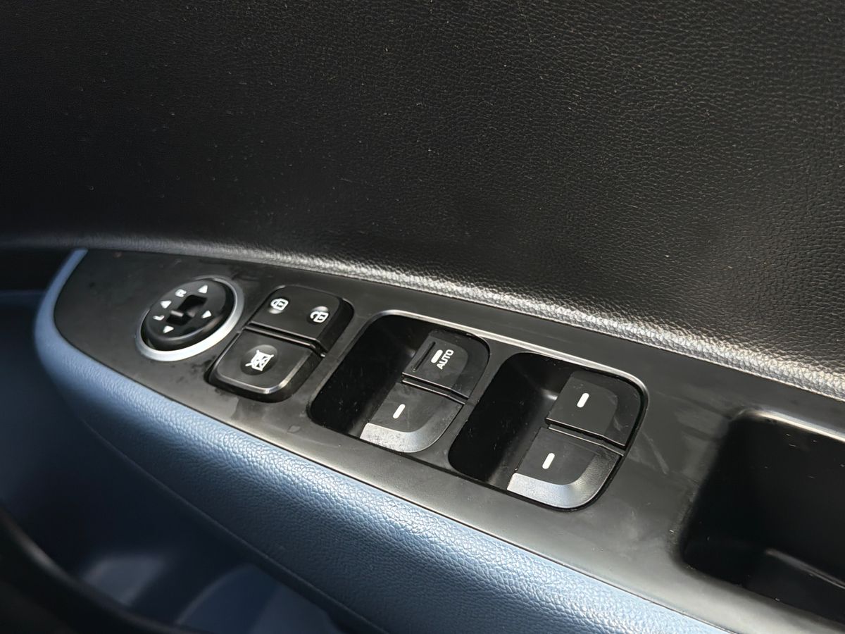 Used Hyundai i10 2015 for sale - 77307424: Photo 20