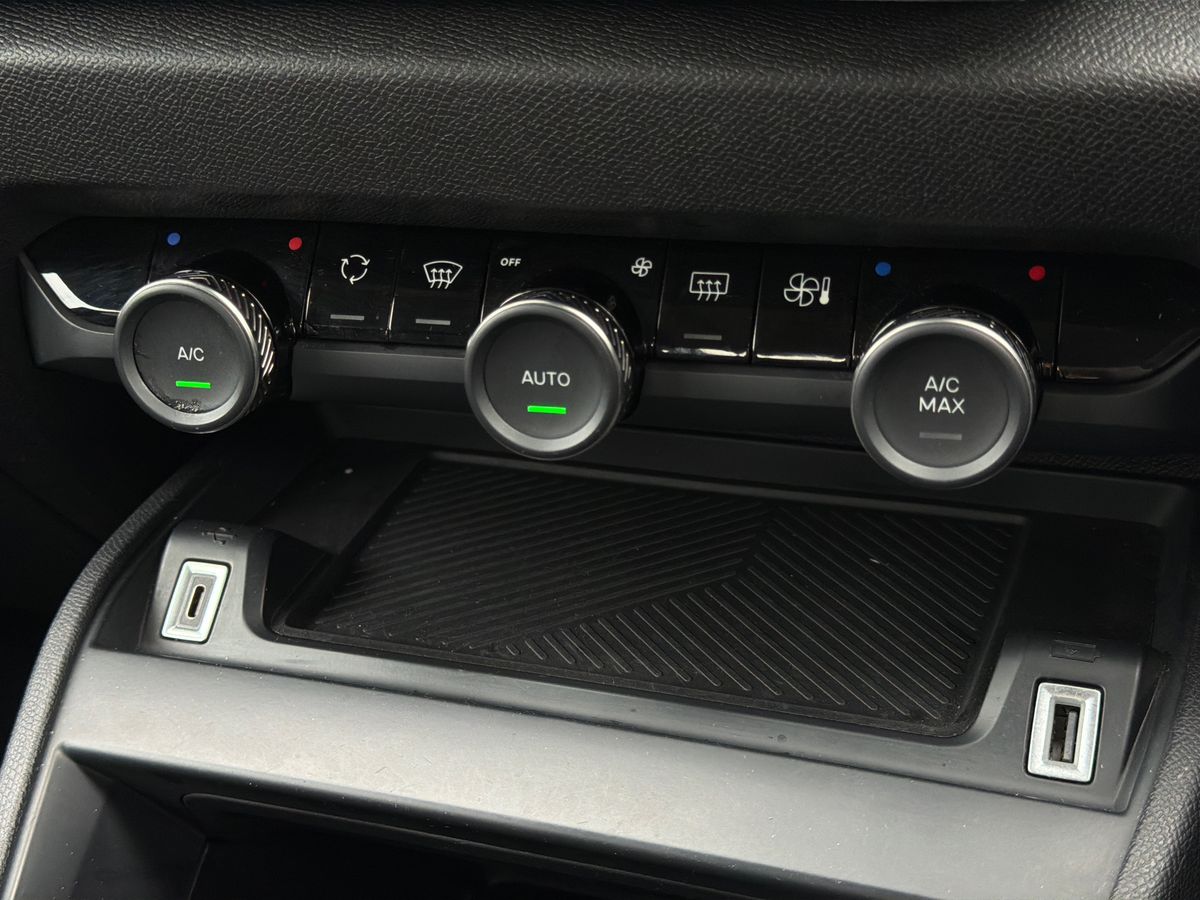 Used Citroen C4 2023 for sale - 77698176: Photo 18