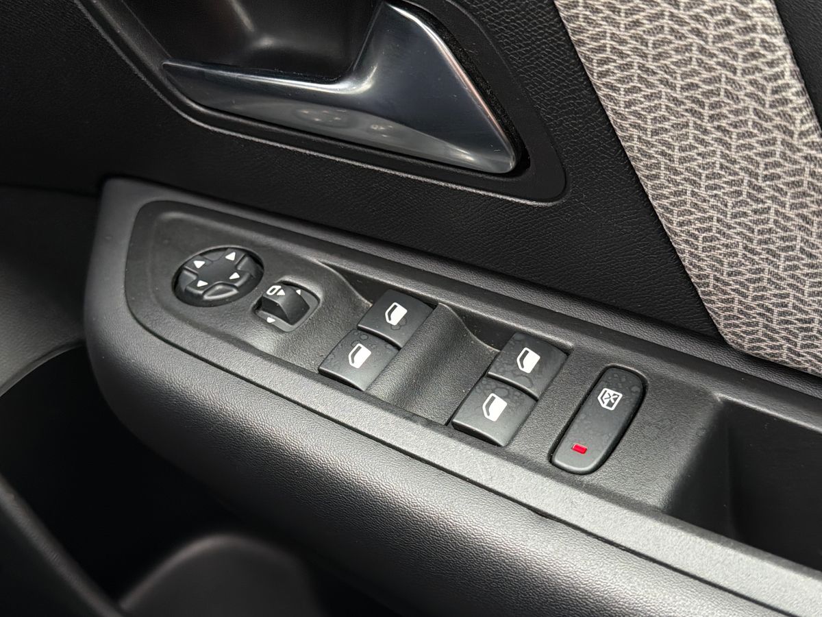 Used Citroen C4 2023 for sale - 77698176: Photo 20