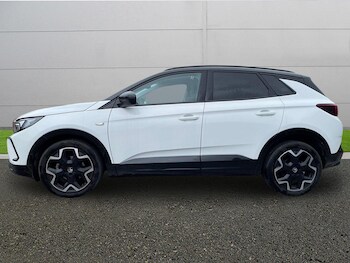 Used Vauxhall Grandland 2024 for sale - 77855740: Photo