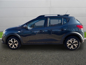 Used Dacia Sandero Stepway 2023 for sale - 77560607: Photo