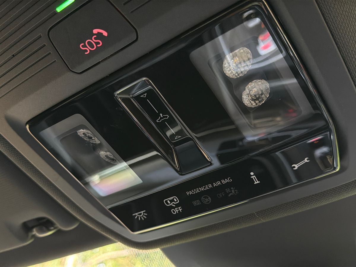 Used Volkswagen Golf 2021 for sale - 78041979: Photo 32