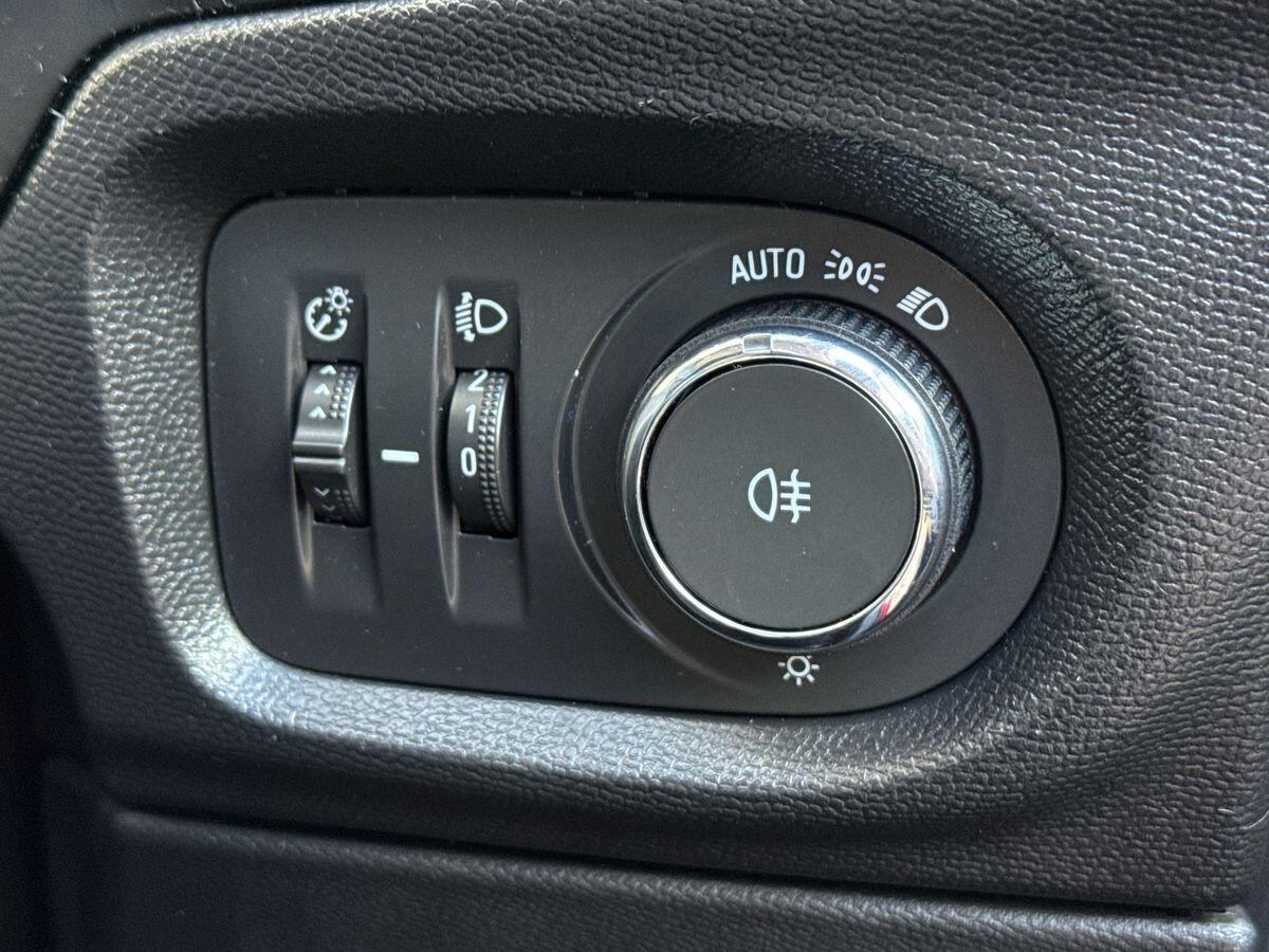 Used Vauxhall Corsa 2020 for sale - 76800973: Photo 25