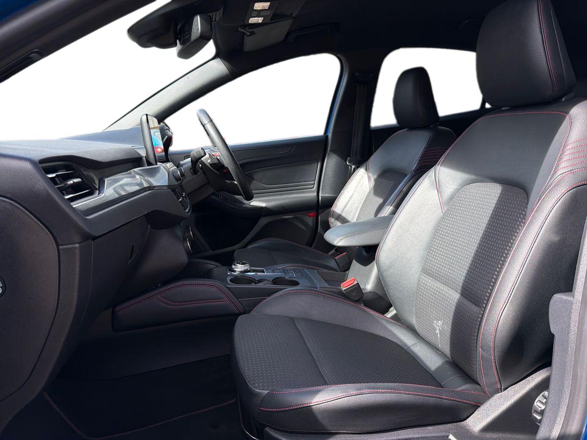 Used Ford Focus 2018 for sale - 78022329: Photo 10