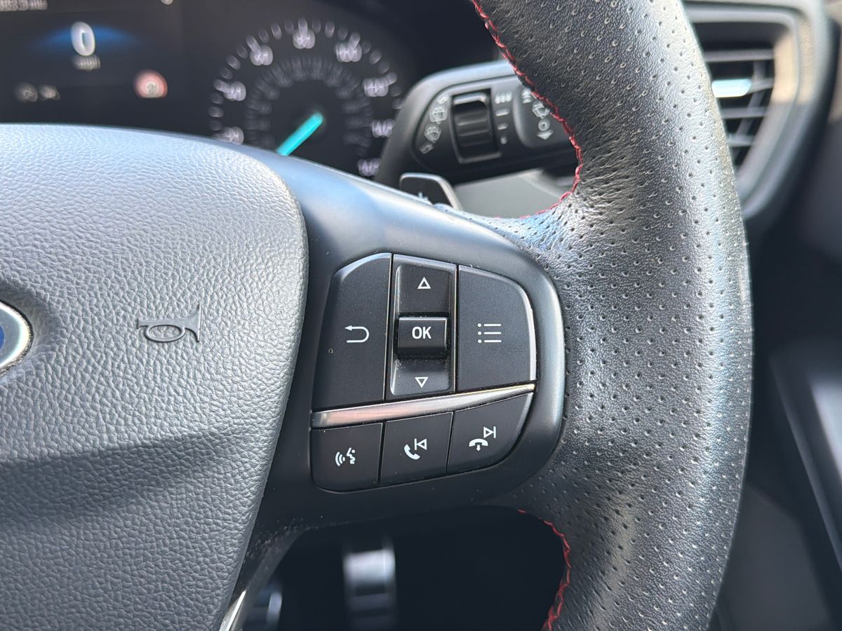 Used Ford Focus 2018 for sale - 78022329: Photo 17