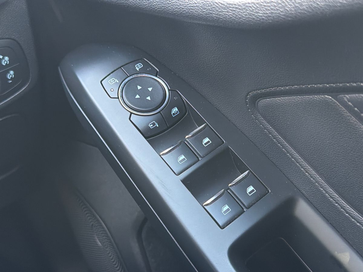 Used Ford Focus 2018 for sale - 78022329: Photo 20