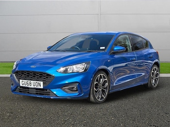 Used Ford Focus 2018 for sale - 78022329: Photo