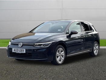 Used Volkswagen Golf 2021 for sale - 78381500: Photo