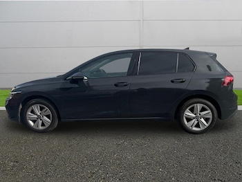 Used Volkswagen Golf 2021 for sale - 78381500: Photo