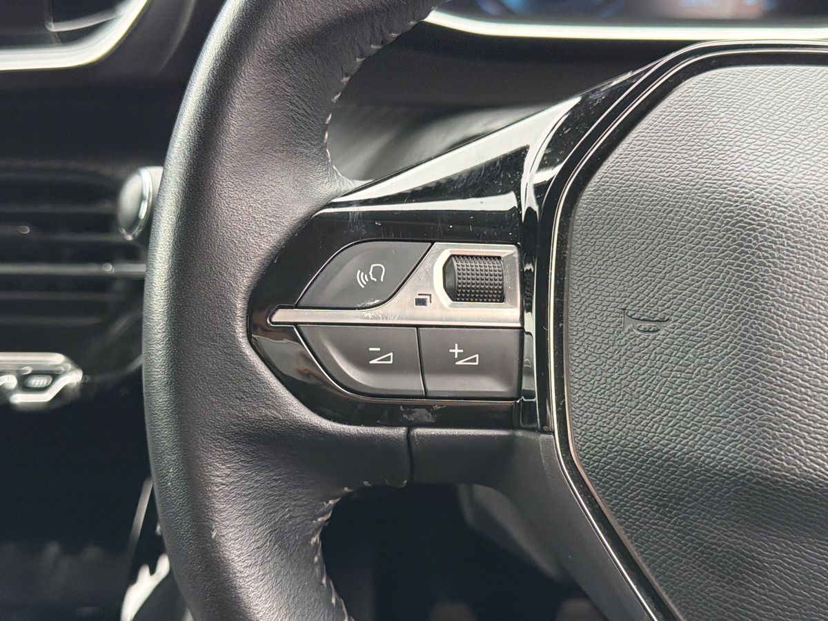 Used Peugeot 208 2021 for sale - 78102908: Photo 16