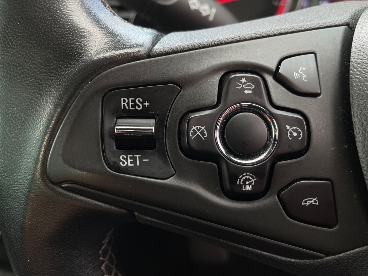 Used Vauxhall Astra 2017 for sale - 77442625: Photo 16