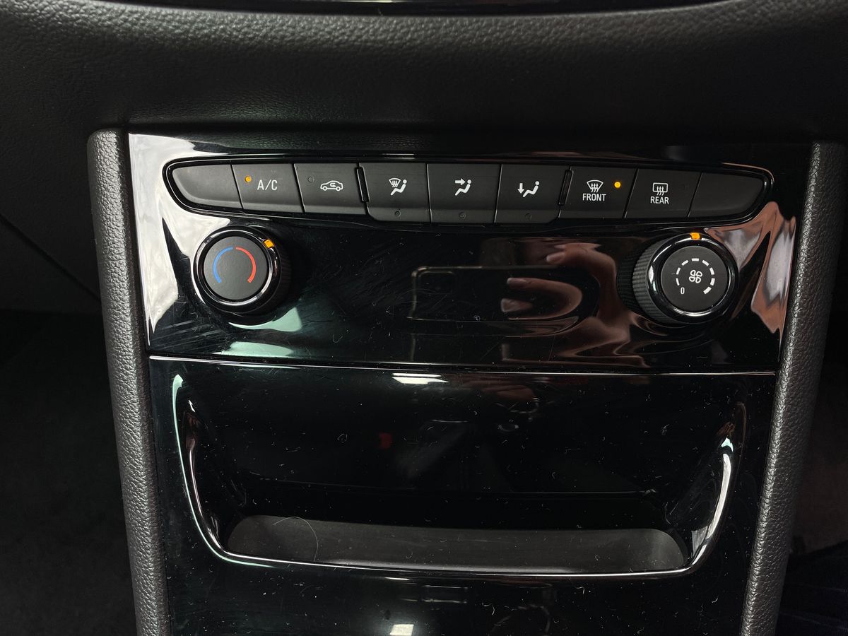 Used Vauxhall Astra 2017 for sale - 77442625: Photo 18