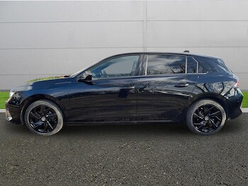 Used Vauxhall Astra 2024 for sale - 77360424: Photo