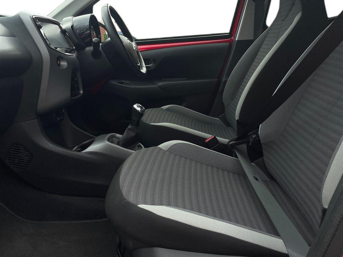 Used Toyota AYGO 2019 for sale - 77366909: Photo 10