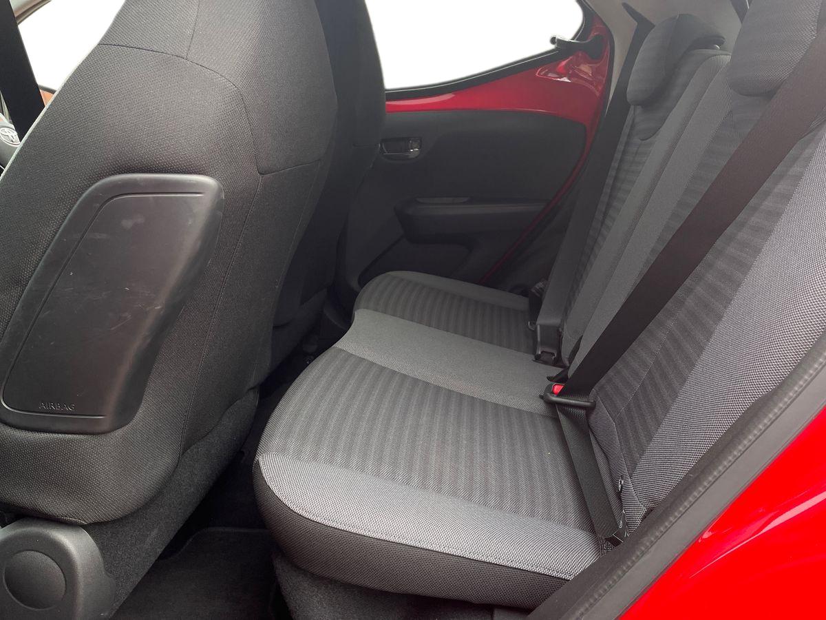 Used Toyota AYGO 2019 for sale - 77366909: Photo 11