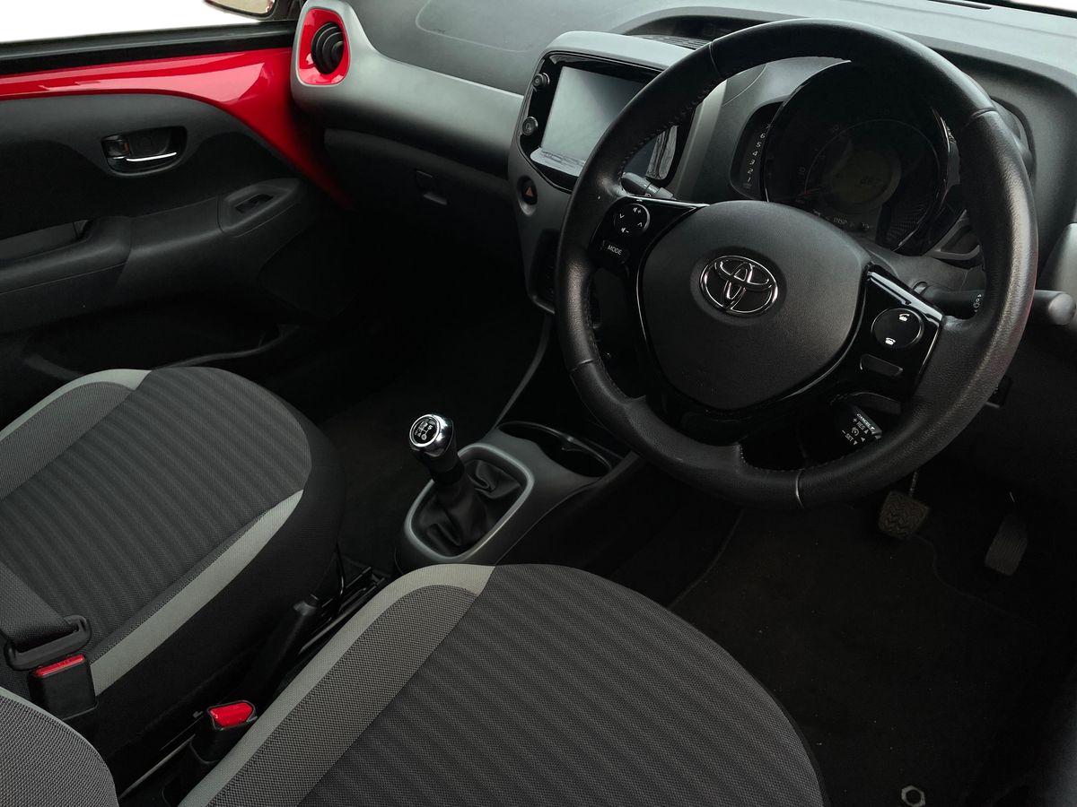 Used Toyota AYGO 2019 for sale - 77366909: Photo 15