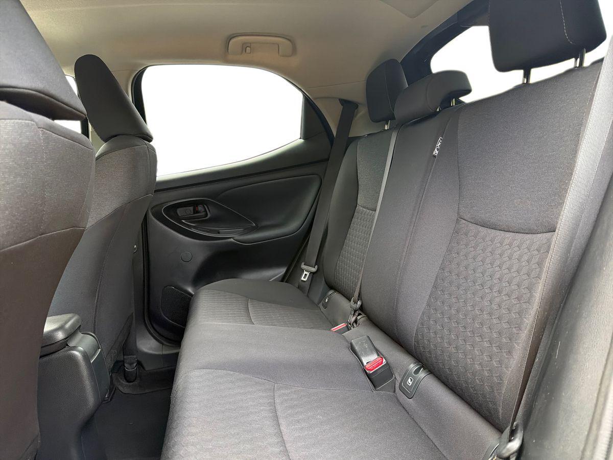 Used Toyota Yaris for sale - 76728312: Photo 11