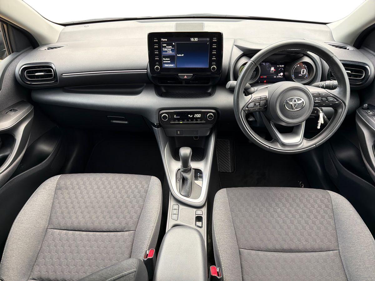 Used Toyota Yaris for sale - 76728312: Photo 13