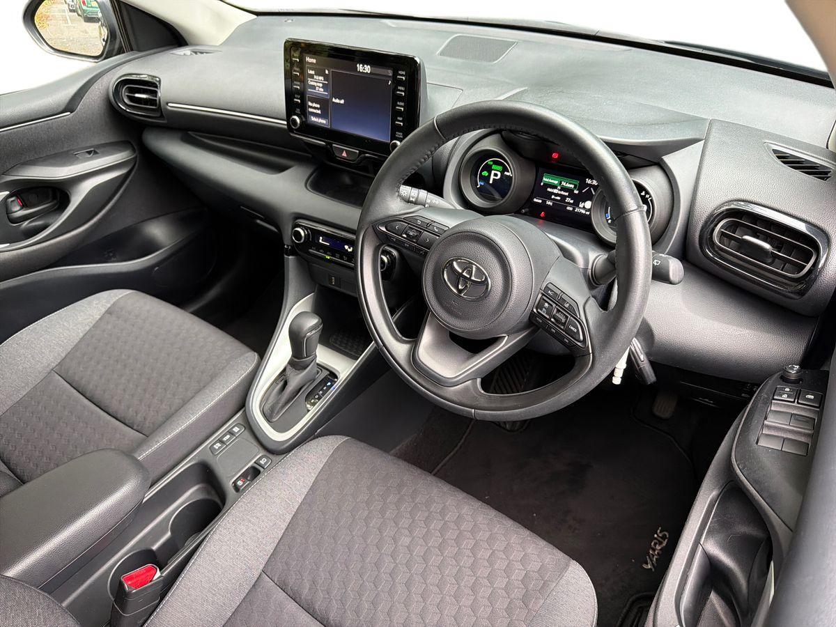 Used Toyota Yaris for sale - 76728312: Photo 15