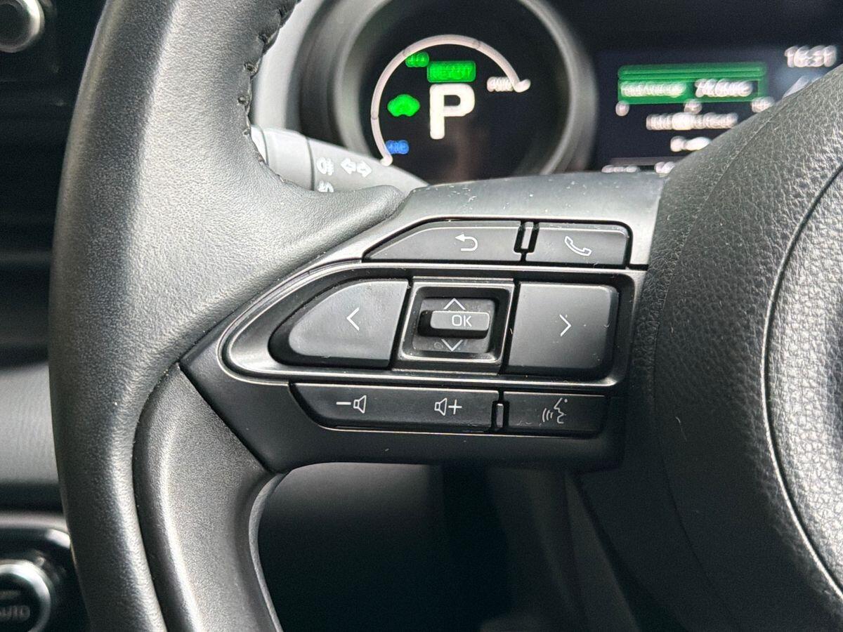 Used Toyota Yaris for sale - 76728312: Photo 16