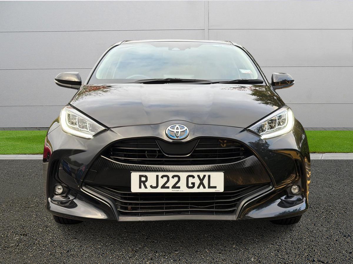 Used Toyota Yaris for sale - 76728312: Photo 2