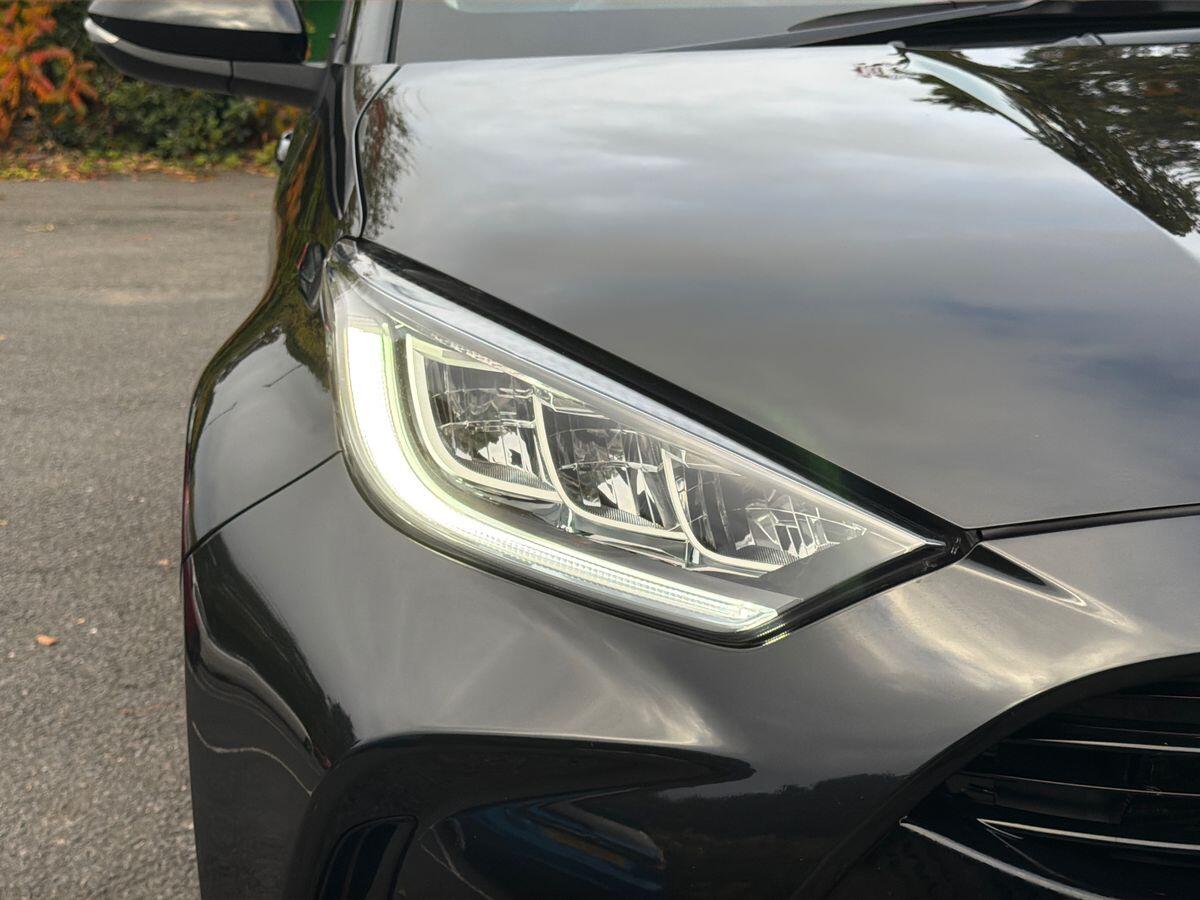 Used Toyota Yaris for sale - 76728312: Photo 21