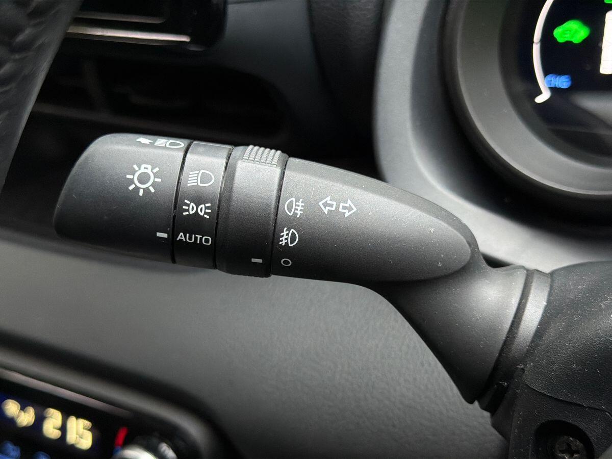 Used Toyota Yaris for sale - 76728312: Photo 25