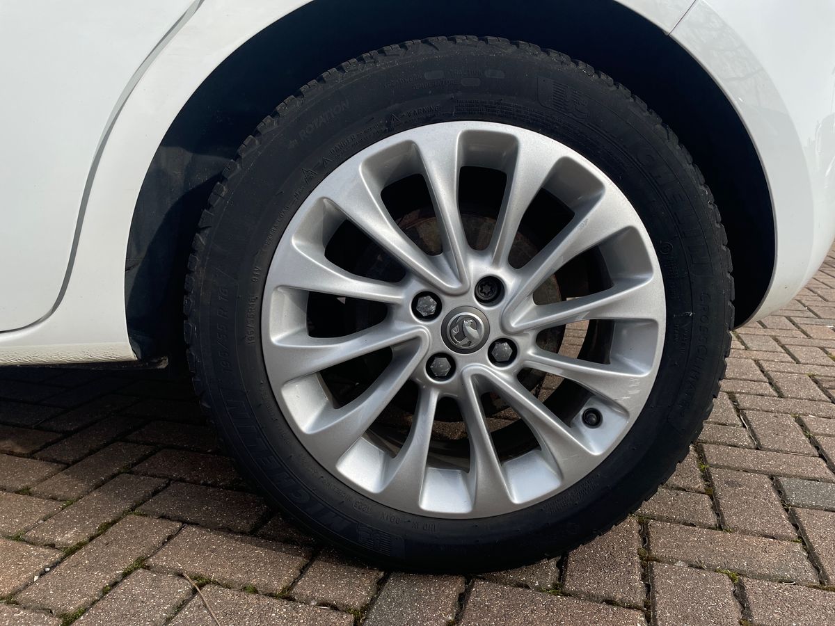 Used Vauxhall Corsa 2016 for sale - 77588583: Photo 9