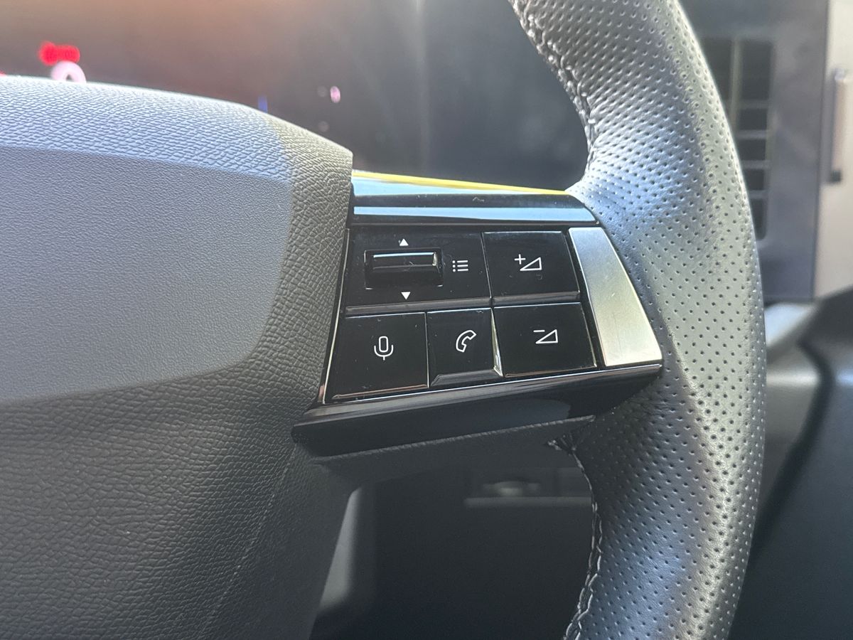 Used Vauxhall Astra 2023 for sale - 77002710: Photo 17