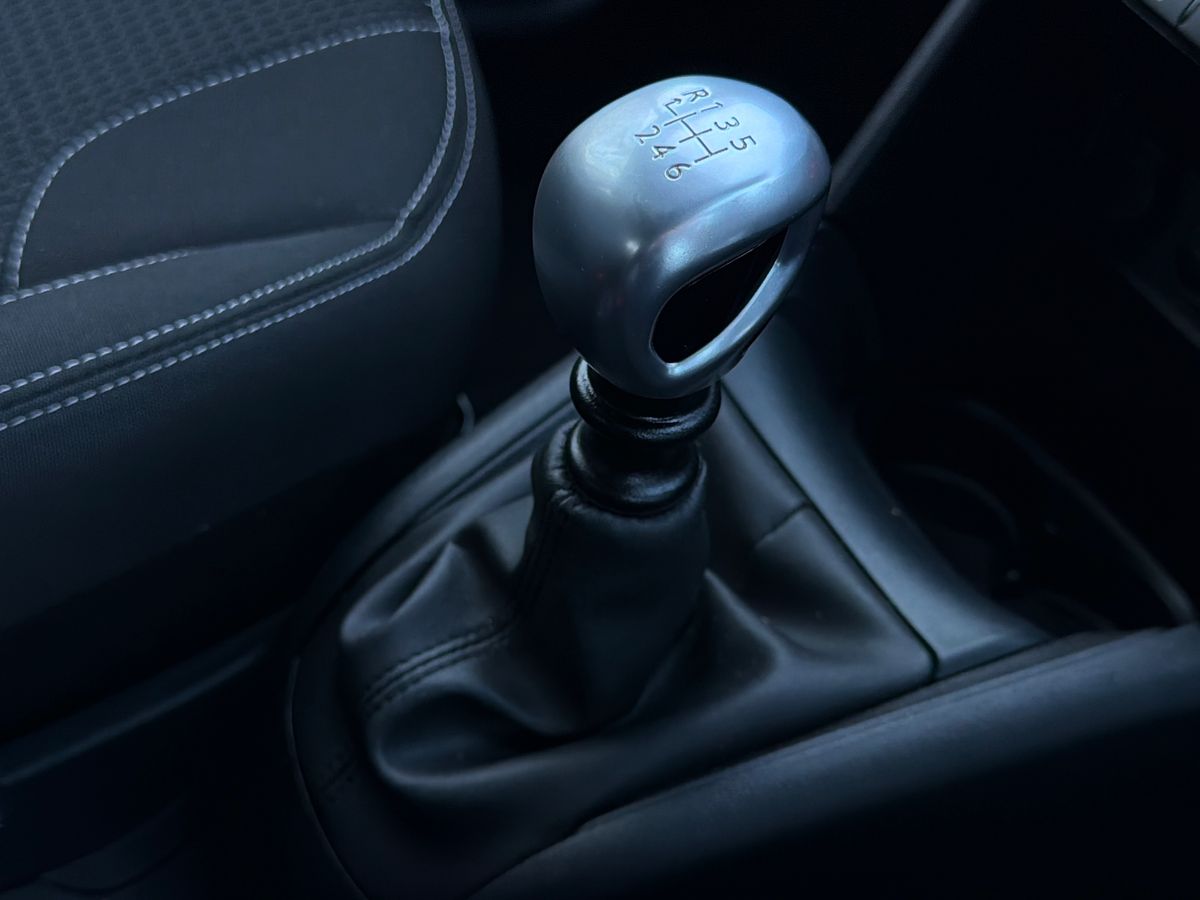 Used Peugeot 208 2018 for sale - 77010316: Photo 19