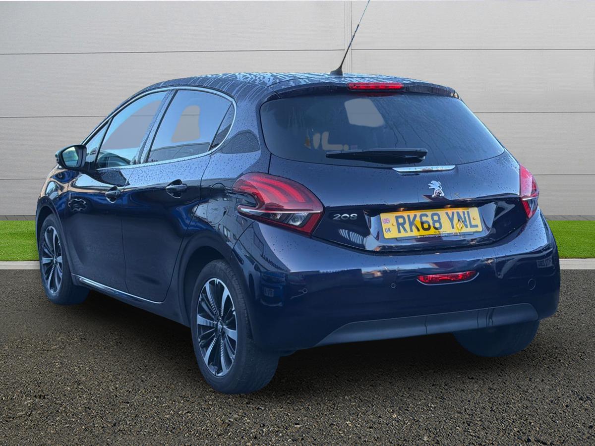 Used Peugeot 208 2018 for sale - 77010316: Photo 5