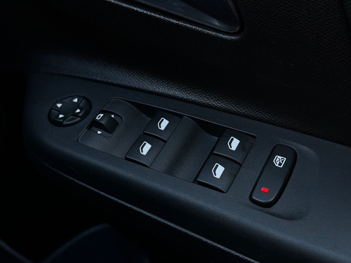 Used Vauxhall Corsa 2023 for sale - 77002659: Photo 20