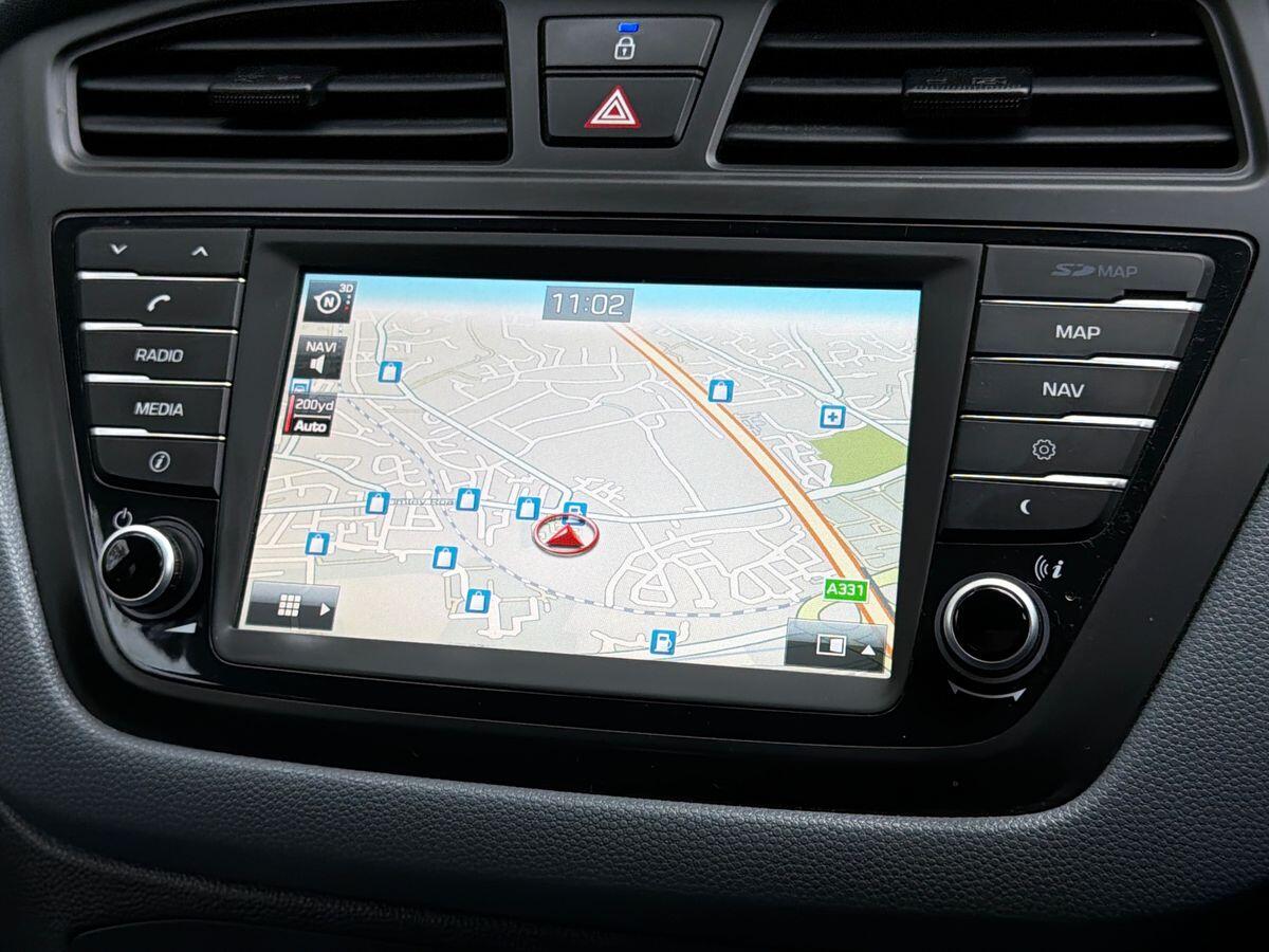 Used Hyundai i20 2017 for sale - 76730905: Photo 26