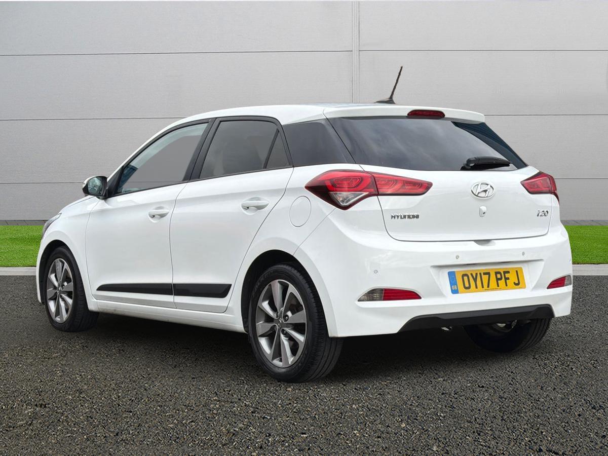 Used Hyundai i20 2017 for sale - 76730905: Photo 5