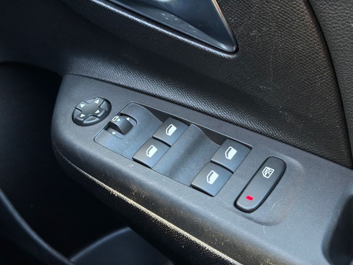 Used Vauxhall Corsa 2025 for sale - 77942107: Photo 20